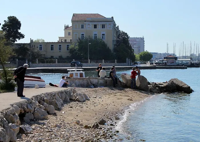 Apartman With A Parking Space - 11792 Zadar