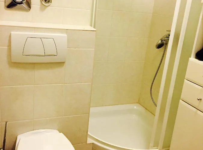 With A Parking Space - 11792 Apartman *